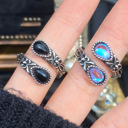 Bohemian Retro Black Agate Spoon Moonstone Ring Female